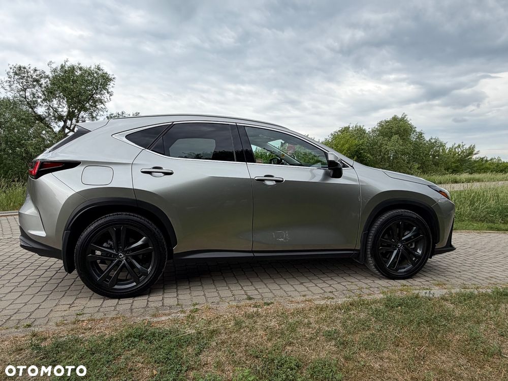 Lexus NX 450h+ Prestige AWD - 7