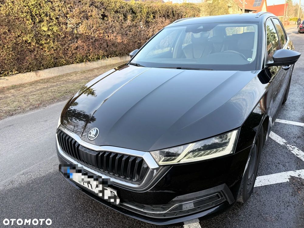 Skoda Octavia 2.0 TDI DSG Edition - 3