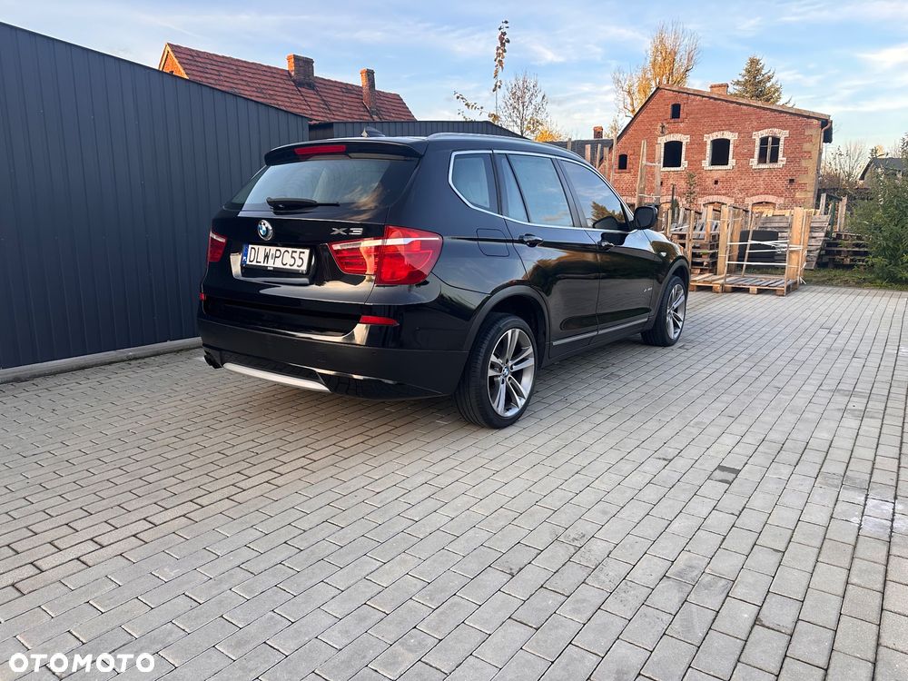 BMW X3 xDrive28i - 2