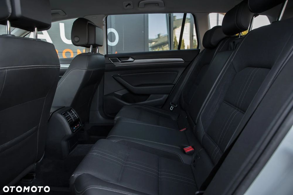 Volkswagen Passat Alltrack 2.0 TSI (BMT) 4Motion DSG - 28