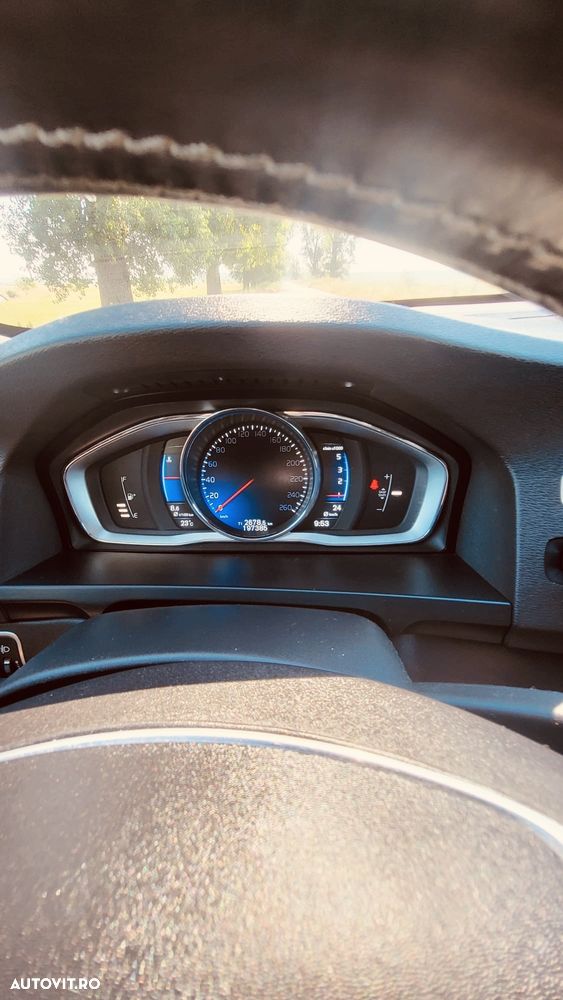 Volvo V60 D4 VEA Start-Stop R-Design - 7