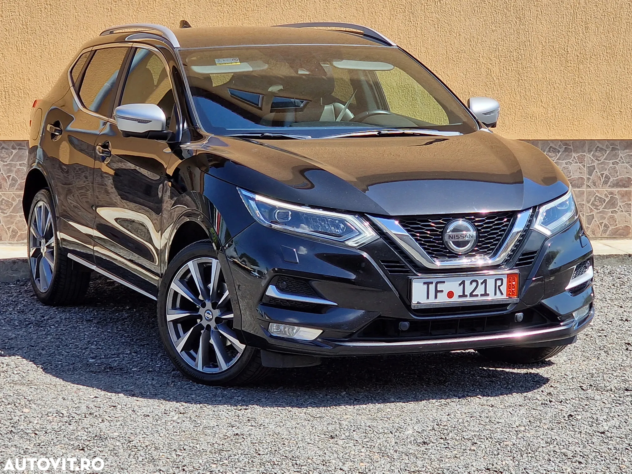 Nissan Qashqai 1.5 DCI TEKNA+ - 2