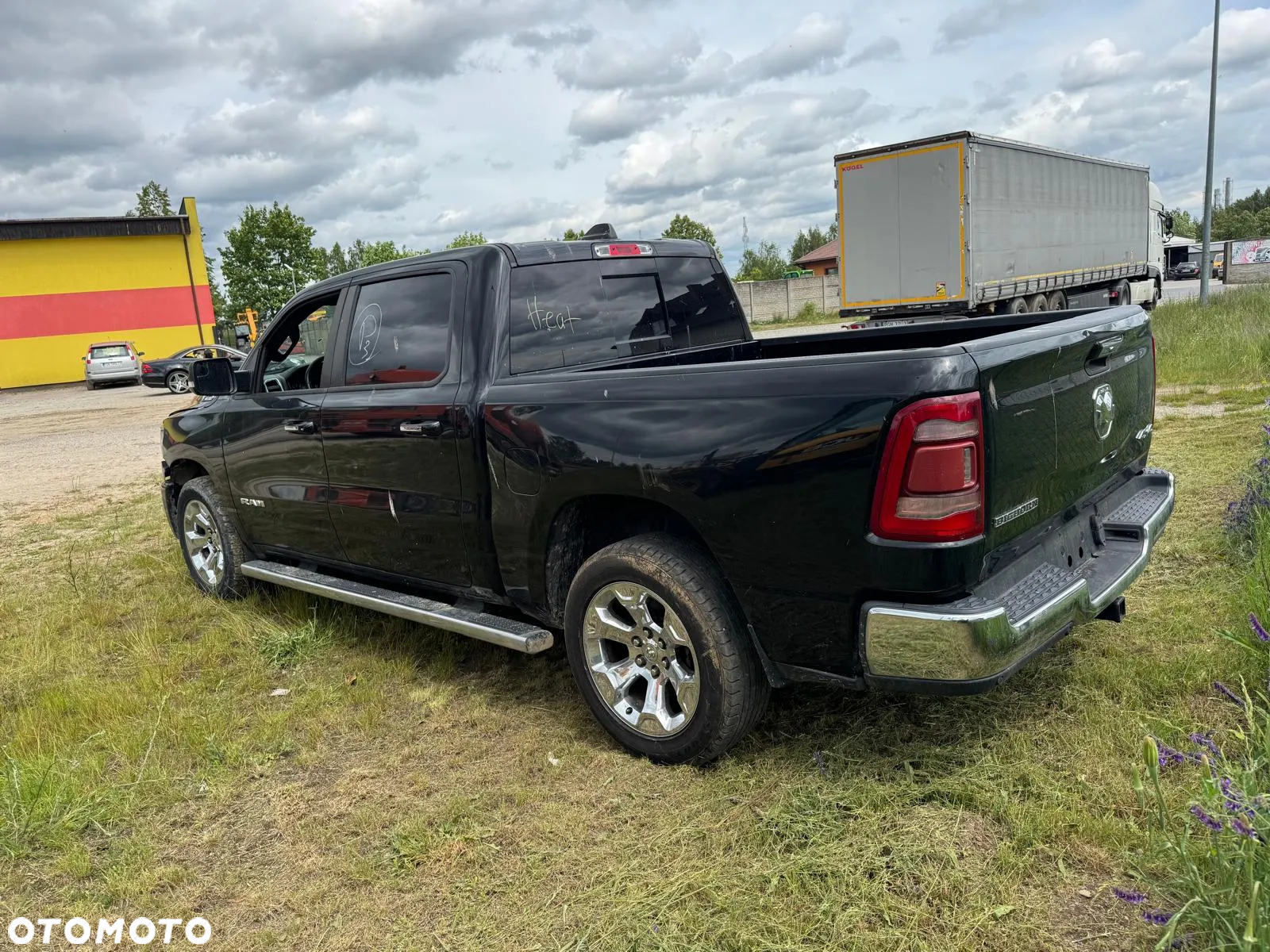 RAM 1500 - 8