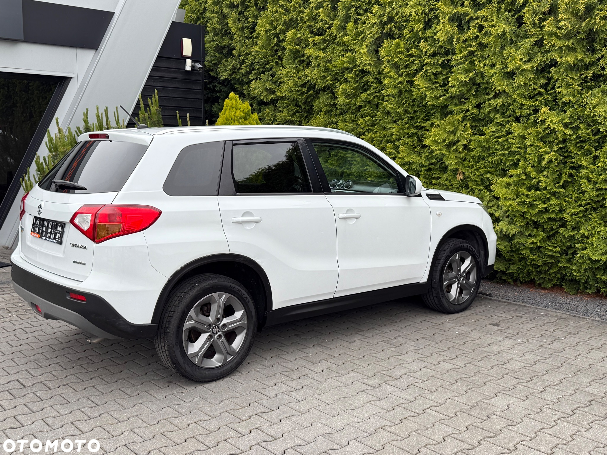 Suzuki Vitara 1.6 DDiS (4x4) Allgrip Comfort+ - 17