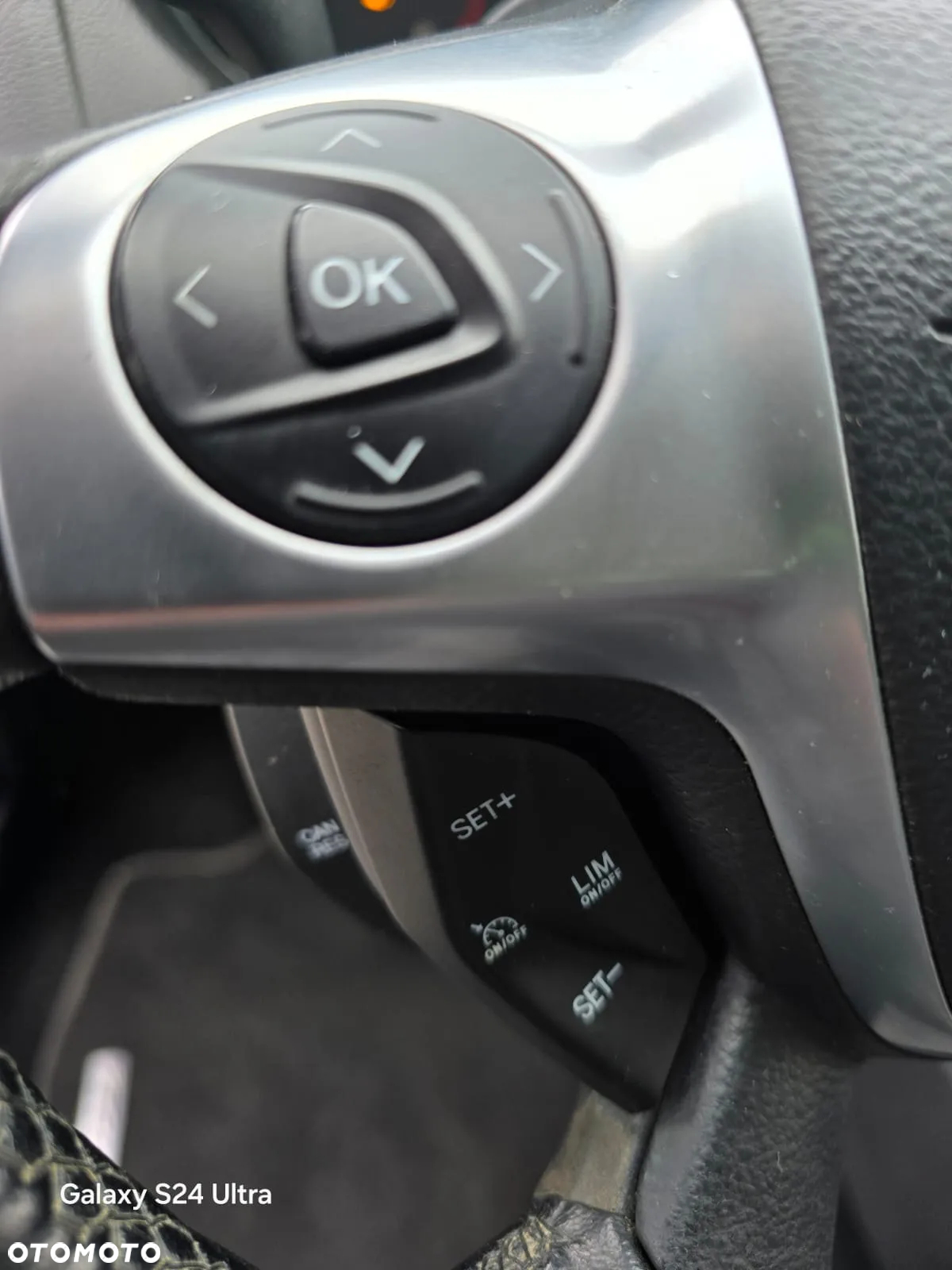 Ford Focus 1.6 EcoBoost Titanium - 15