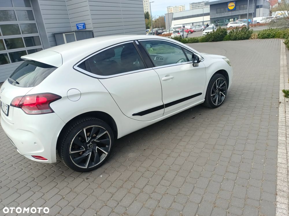 Citroën DS4 2.0 HDi SportChic - 6