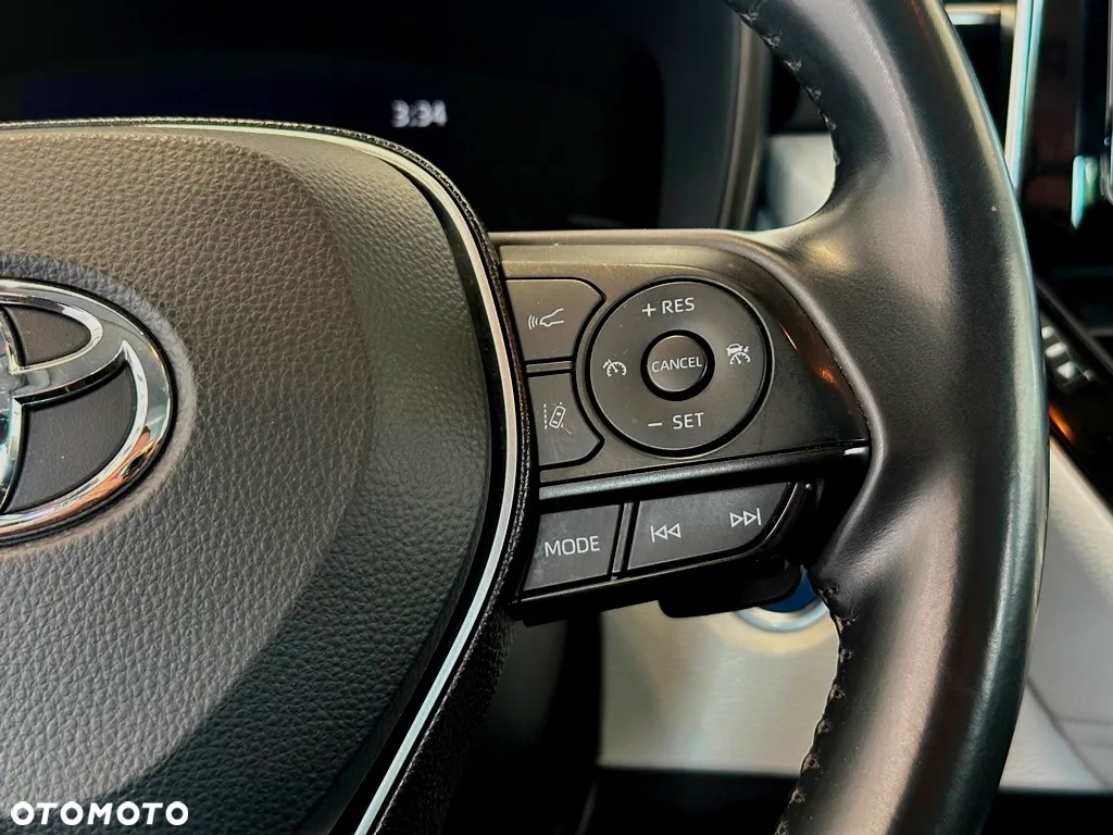 Toyota Corolla 2.0 Hybrid Comfort - 18