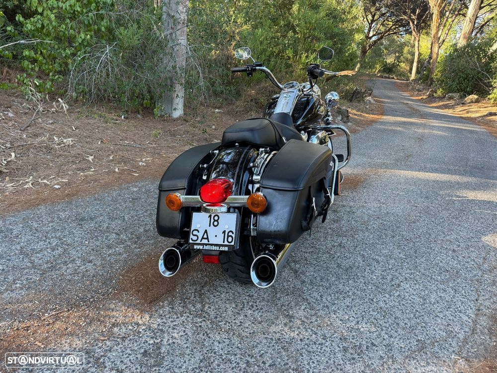 Harley-Davidson Road King 107 - 13