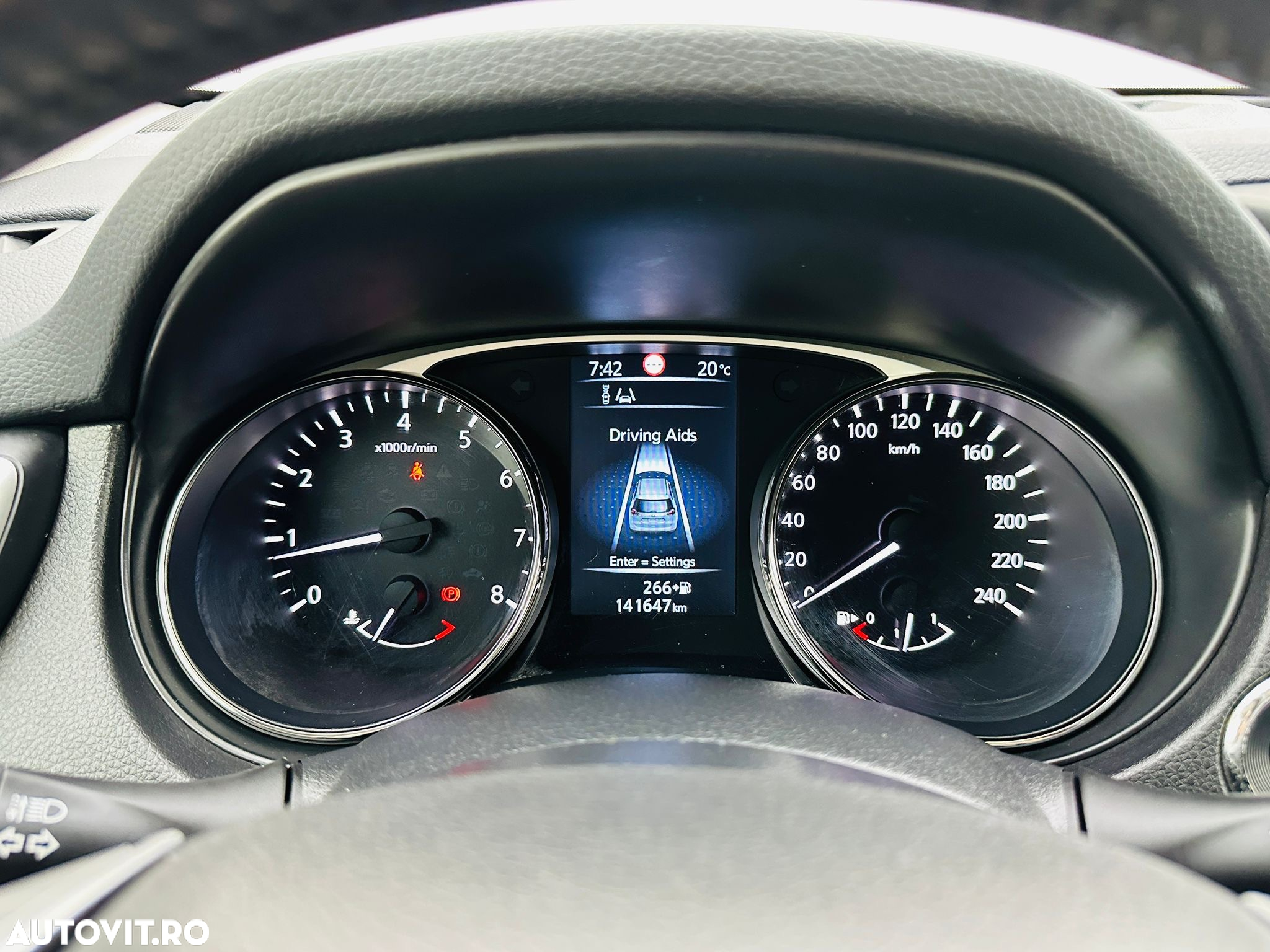 Nissan X-Trail - 33
