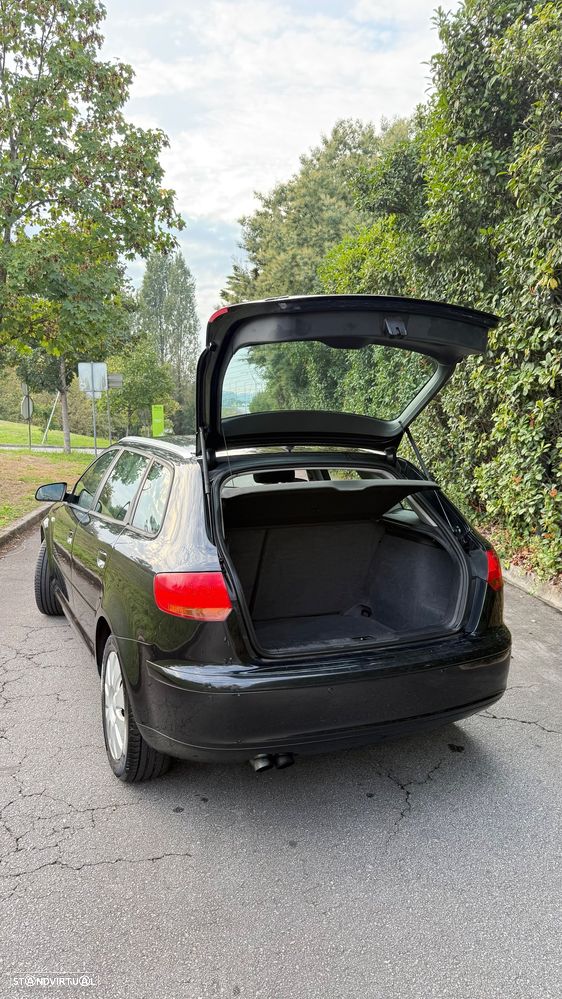 Audi A3 Sportback 1.9 TDi Ambiente - 23
