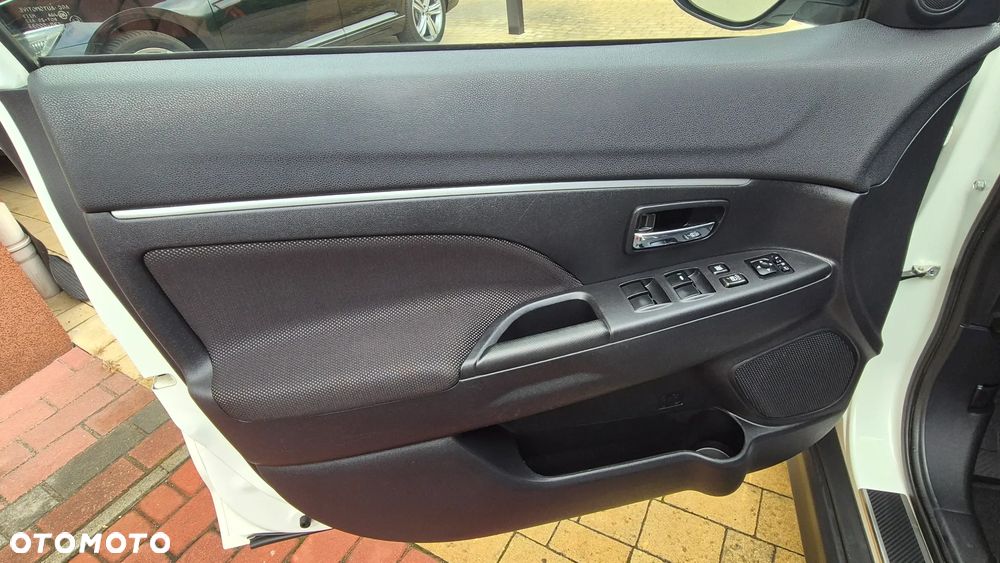 Mitsubishi ASX 1.6 2WD Diamant Edition - 19