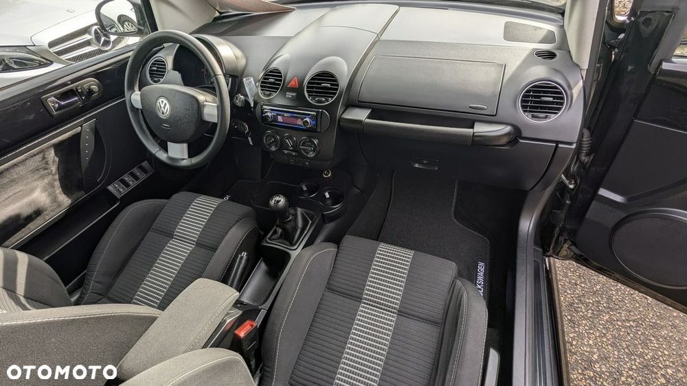 Volkswagen New Beetle 1.9 TDI DPF United - 17
