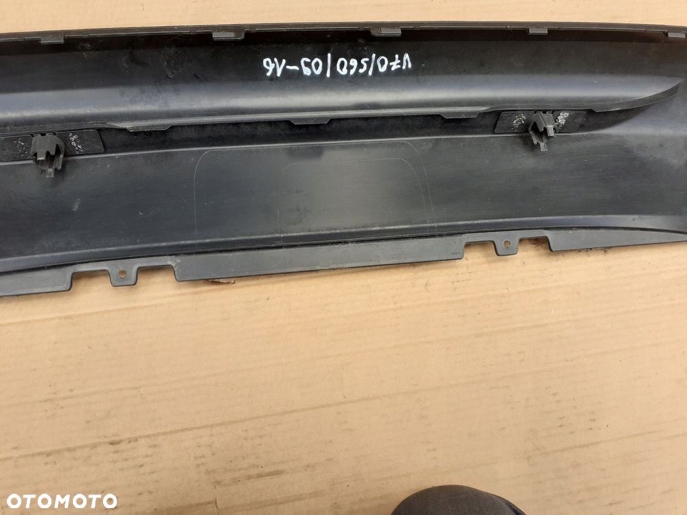 VOLVO V70 Spoiler zderzaka tył 09-16r. 30795031-2 - 6