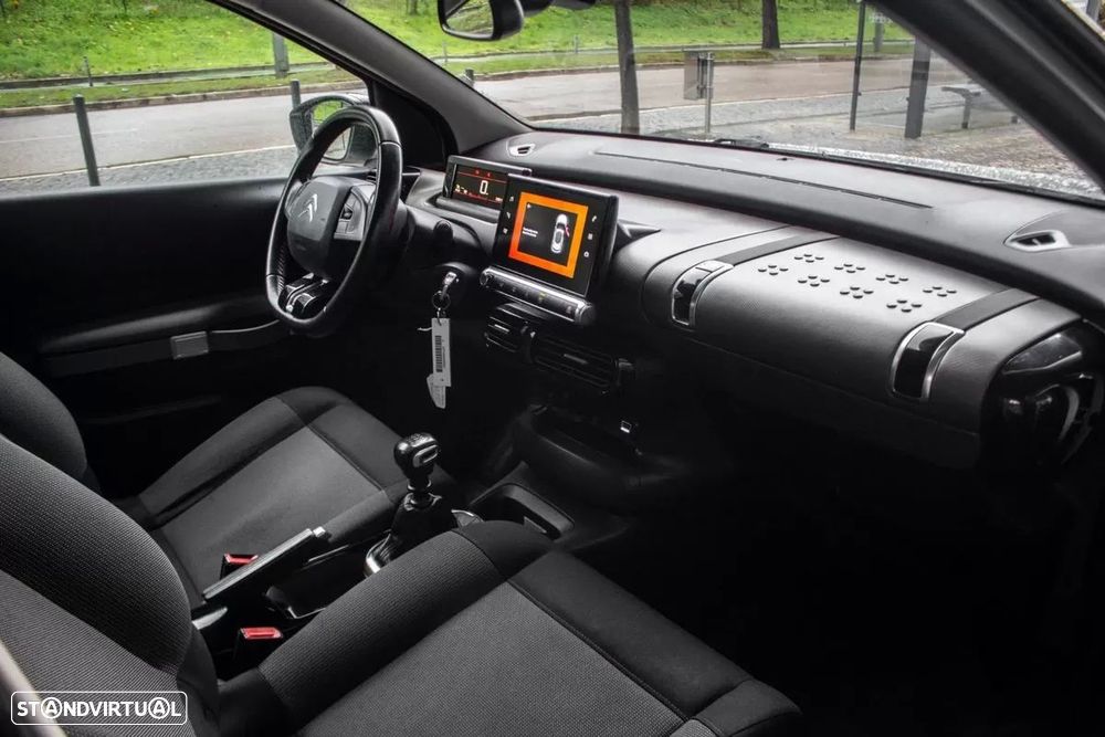 Citroën C4 Cactus 1.2 PureTech Shine - 24