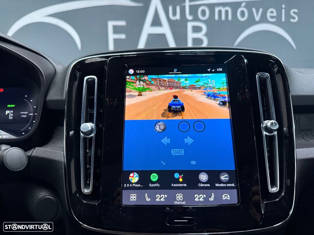 Volvo C40 Recharge Single Motor Plus - 21