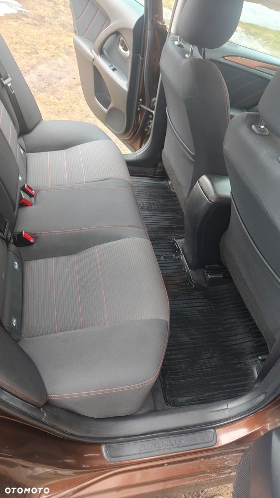 Toyota Avensis 1.8 Selection - 19