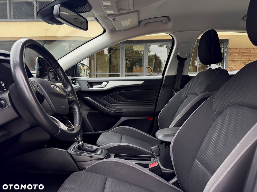 Ford Focus 1.0 EcoBoost Start-Stopp-System TITANIUM STYLE - 10