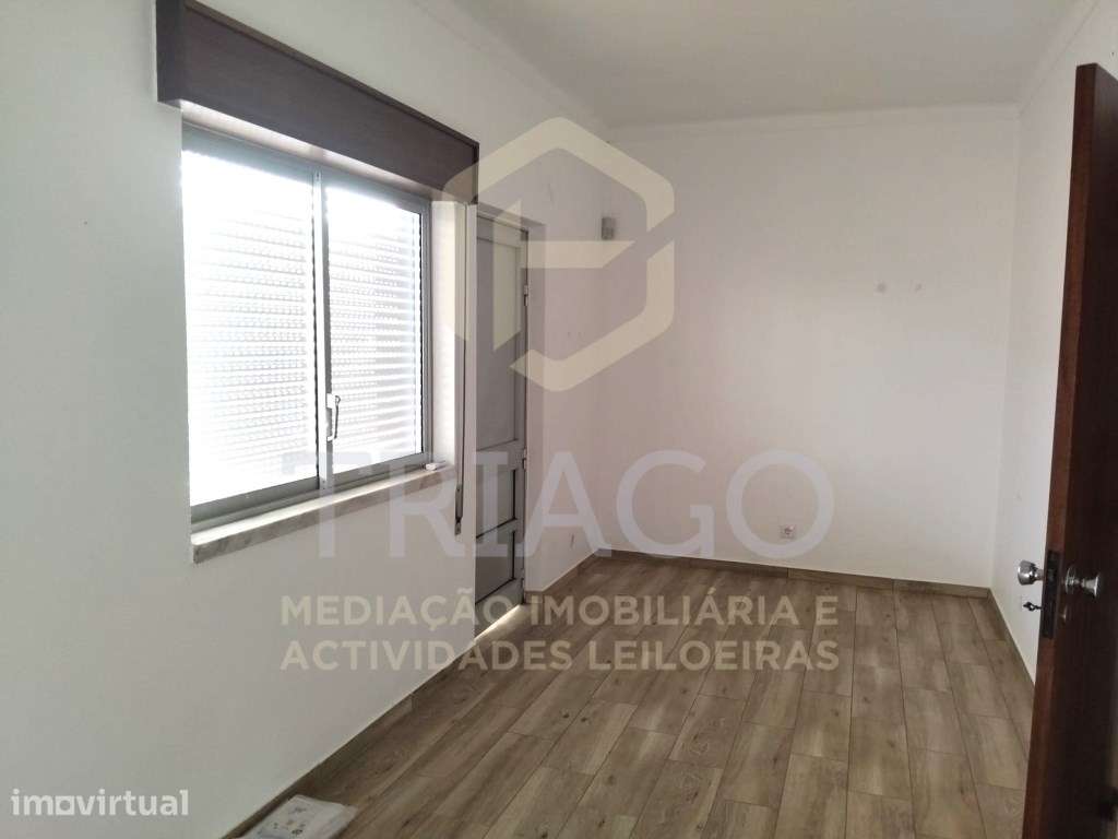 Escritório com 2 Salas e Grande Hall - Grande imagem: 5/9