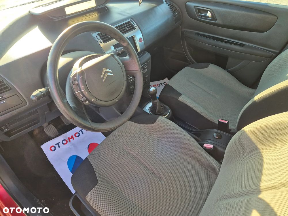 Citroën C4 1.4 16V Impress - 7