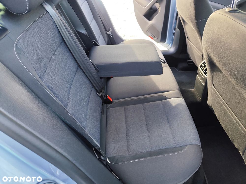 Volkswagen Golf 1.2 TSI Style - 30