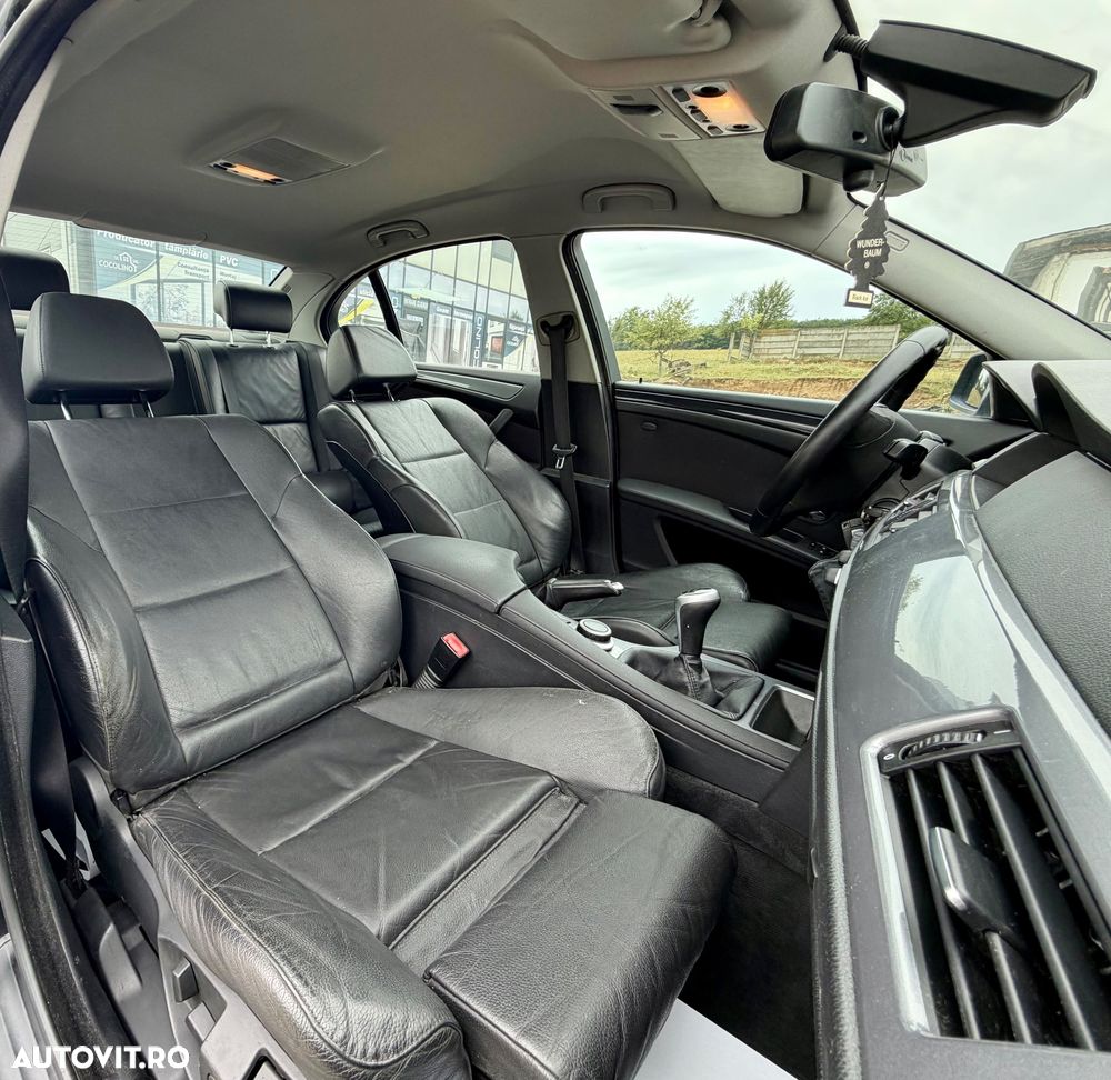 BMW Seria 5 520d Edition Sport - 9
