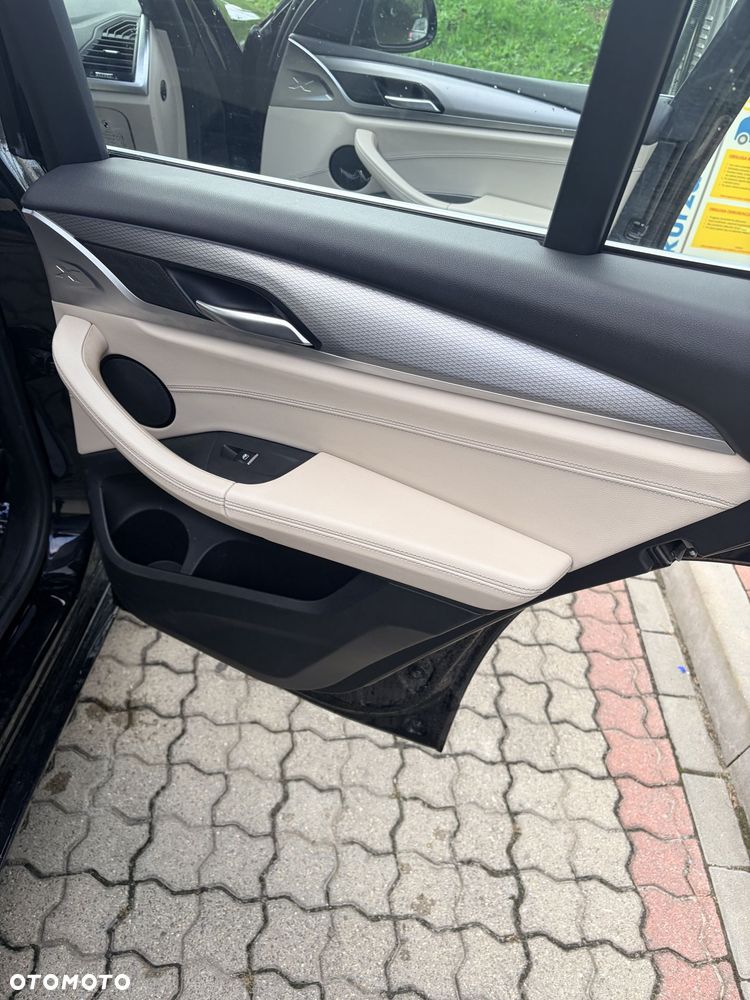 BMW X3 xDrive20d Business Edition - 19