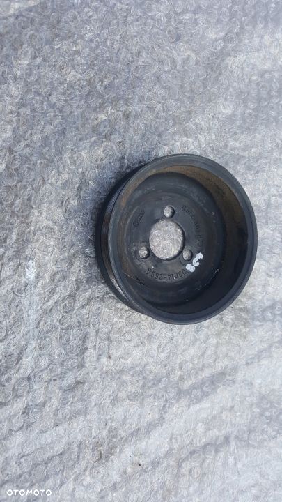 KOŁO POMPY WSPOMAGANIA VW GOLF SEAT 030145269A - 1