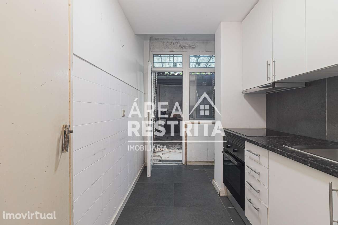 Apartamento T3 com Cave - Amadora - Grande imagem: 5/34