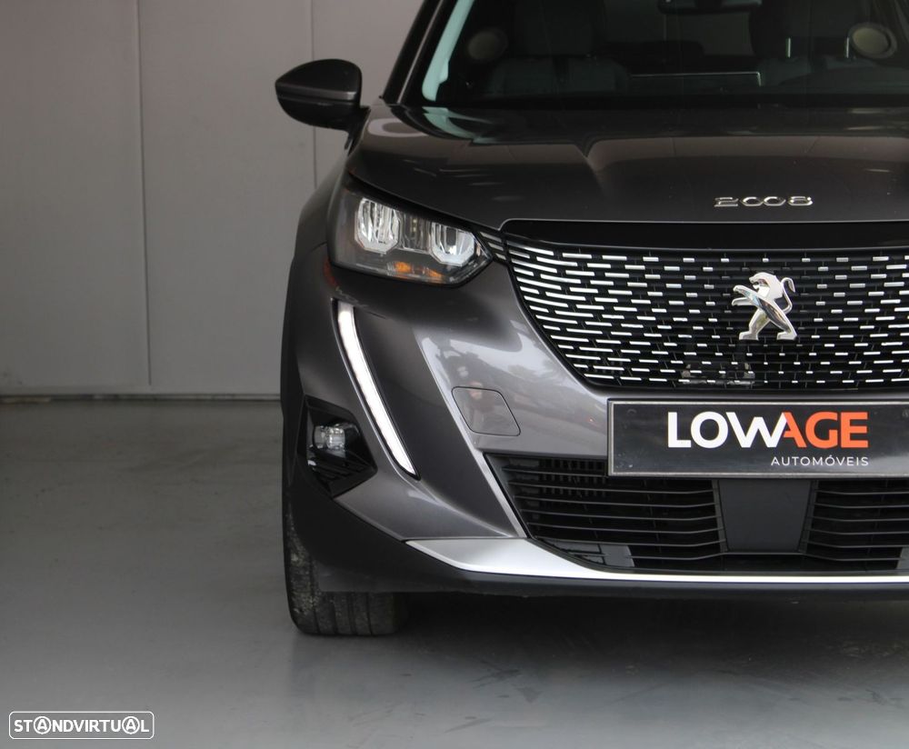Peugeot 2008 1.2 PureTech Allure - 26