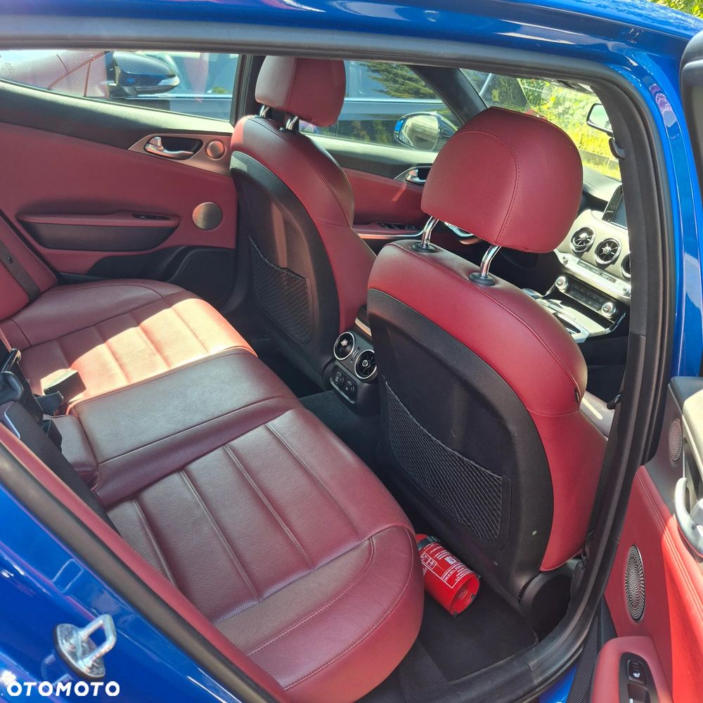 Kia Stinger 2.0 T-GDI GT Line - 14