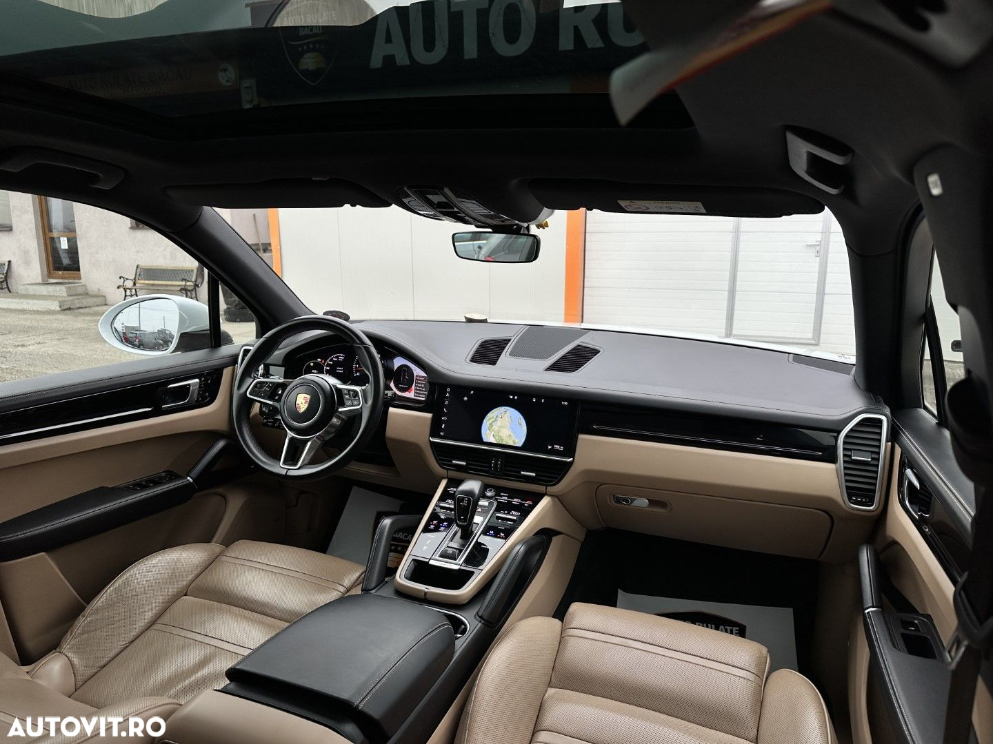 Porsche Cayenne - 13