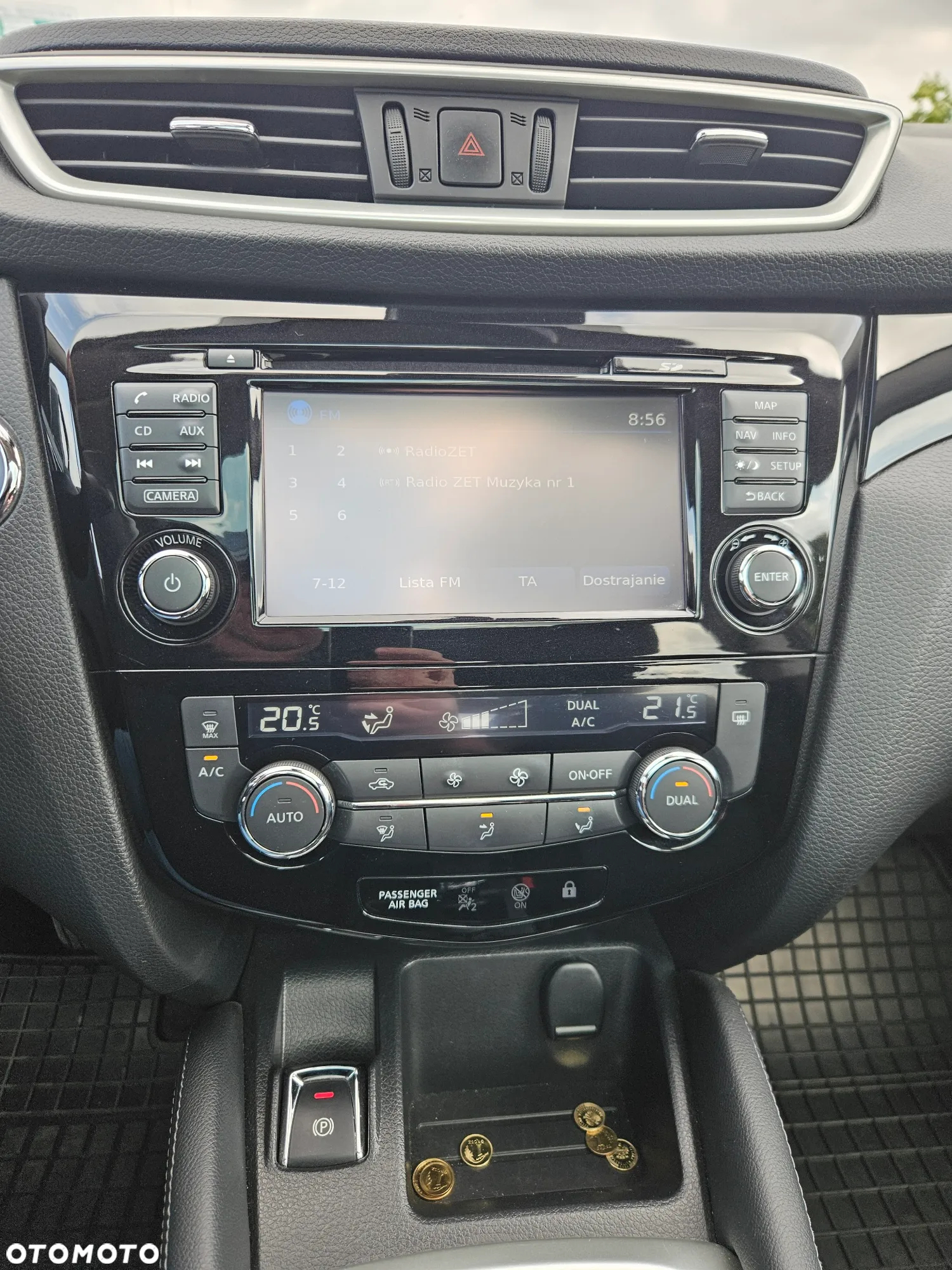 Nissan Qashqai 1.6 DIG-T N-Connecta - 12