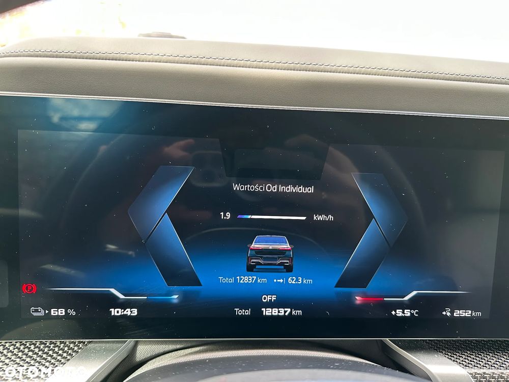 BMW i7 105.7kWh M70 xDrive - 13