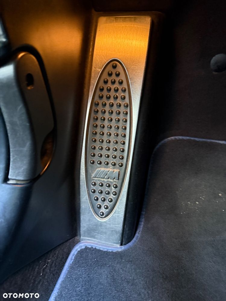 BMW Seria 3 318i - 26