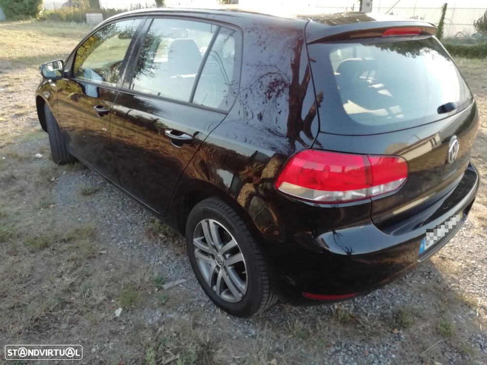 VW Golf 1.6 TDi Confortline - 6