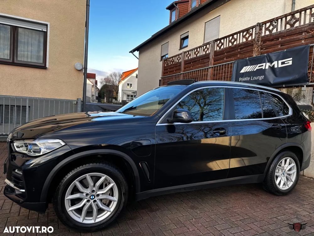 BMW X5 xDrive45e - 34