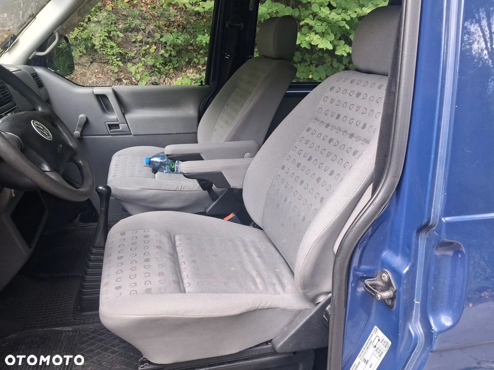 Volkswagen Transporter - 7