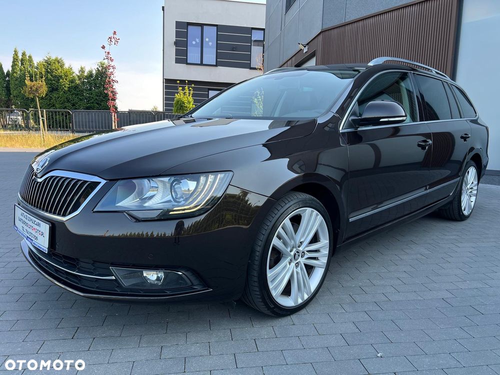 Skoda Superb 2.0 TDI 4x4 Elegance DSG - 10