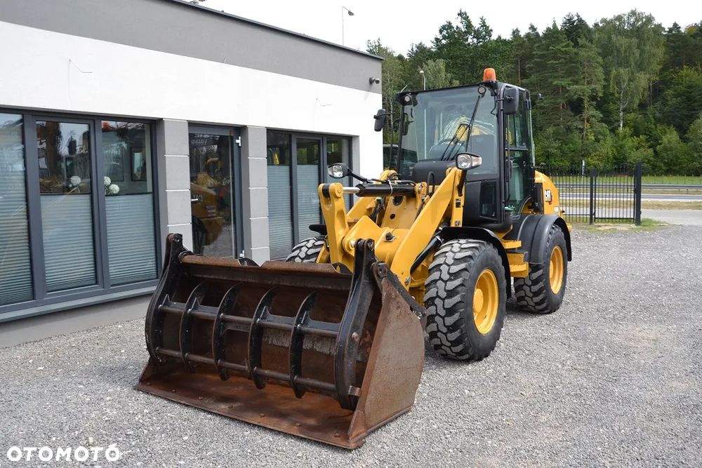 Caterpillar 908 M - 2