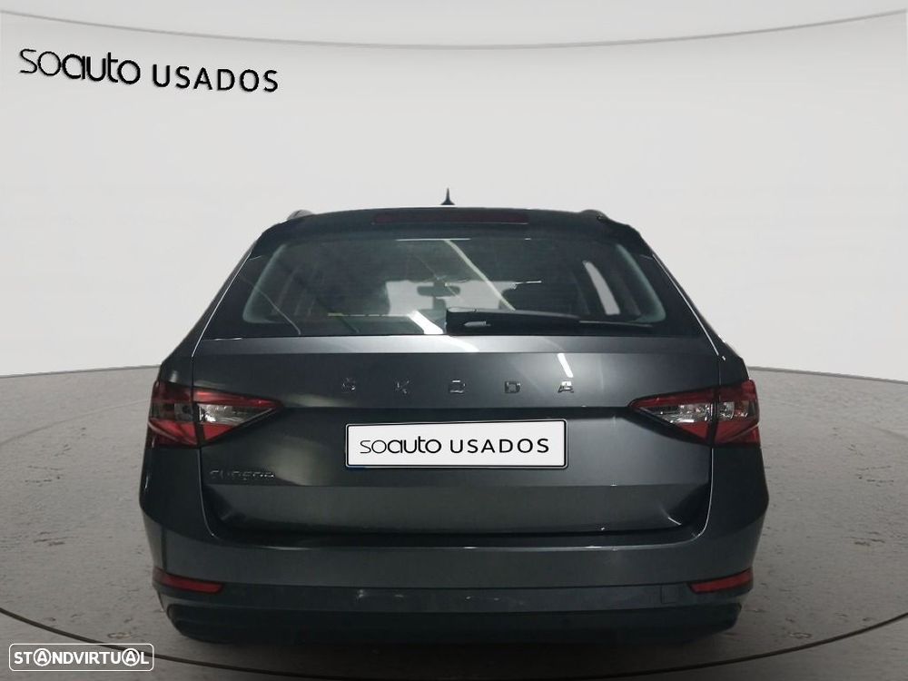 Skoda Superb Break 2.0 TDI DSG - 6