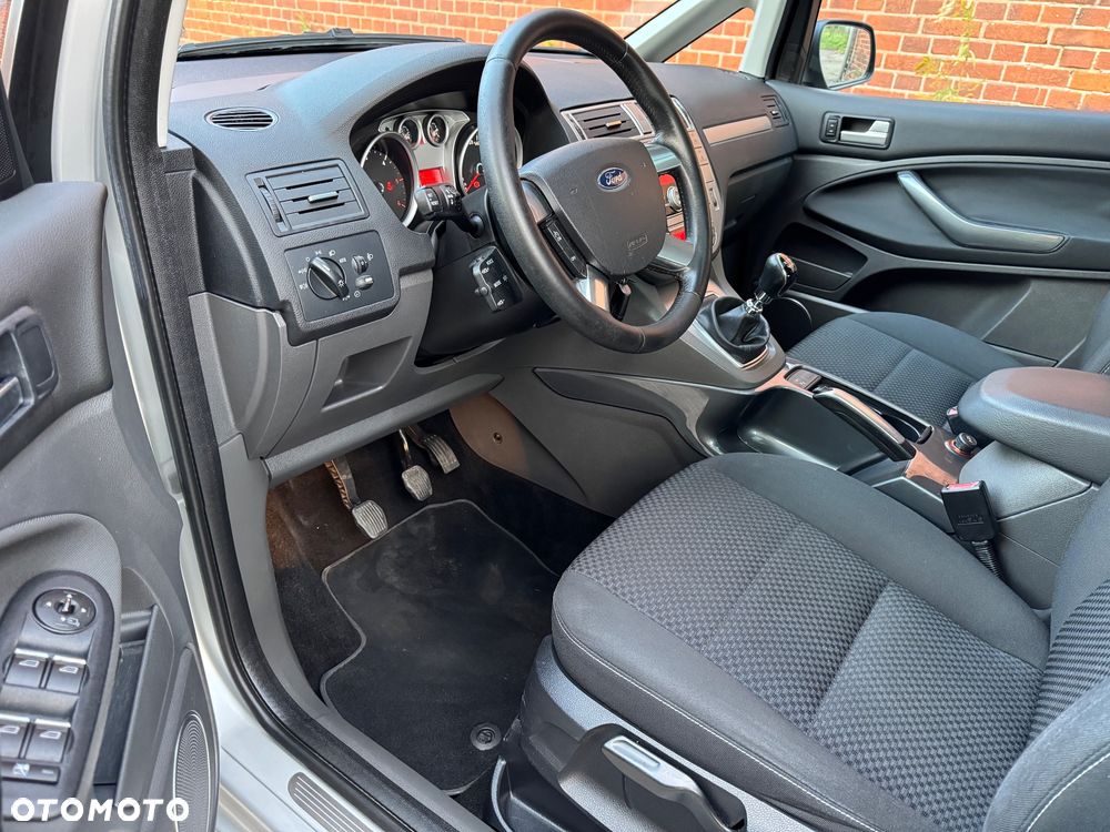 Ford C-MAX 2.0 TDCi Titanium - 26