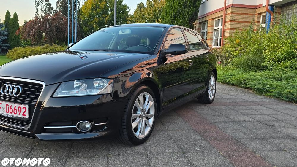 Audi A3 Sportback - 32