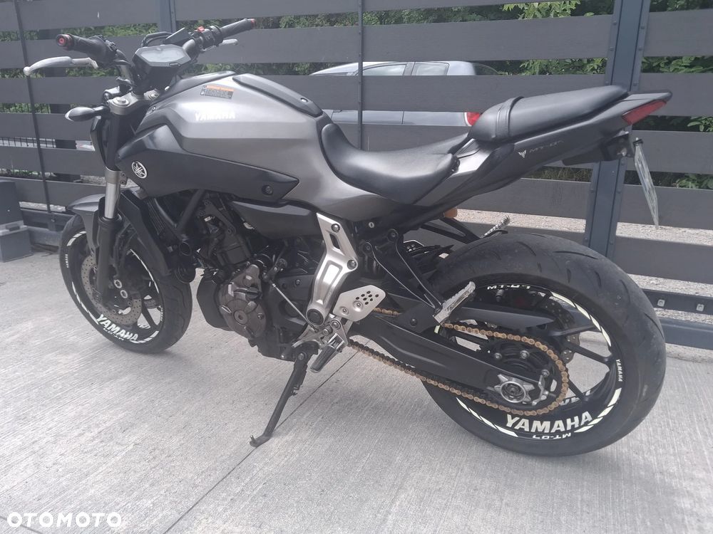 Yamaha MT - 3