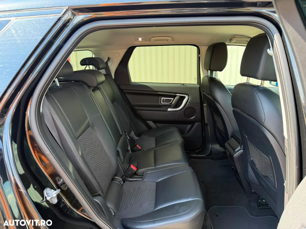 Land Rover Discovery Sport - 13