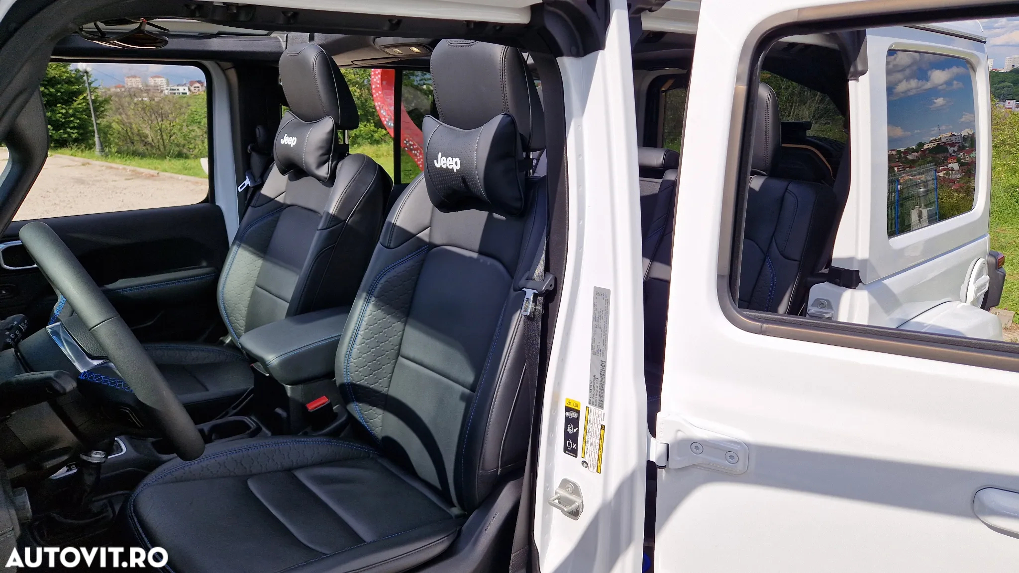 Jeep Wrangler - 6