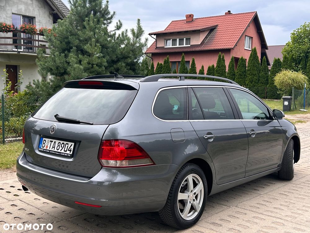 Volkswagen Golf 1.6 TDI DPF Comfortline - 5