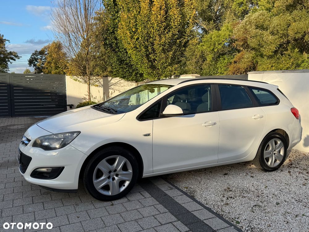 Opel Astra - 9