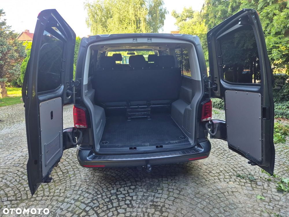 Volkswagen Caravelle - 6
