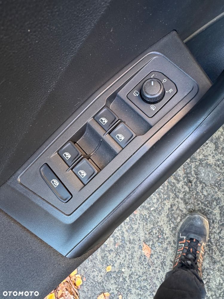 Volkswagen T-Roc 1.5 TSI ACT OPF DSG - 10