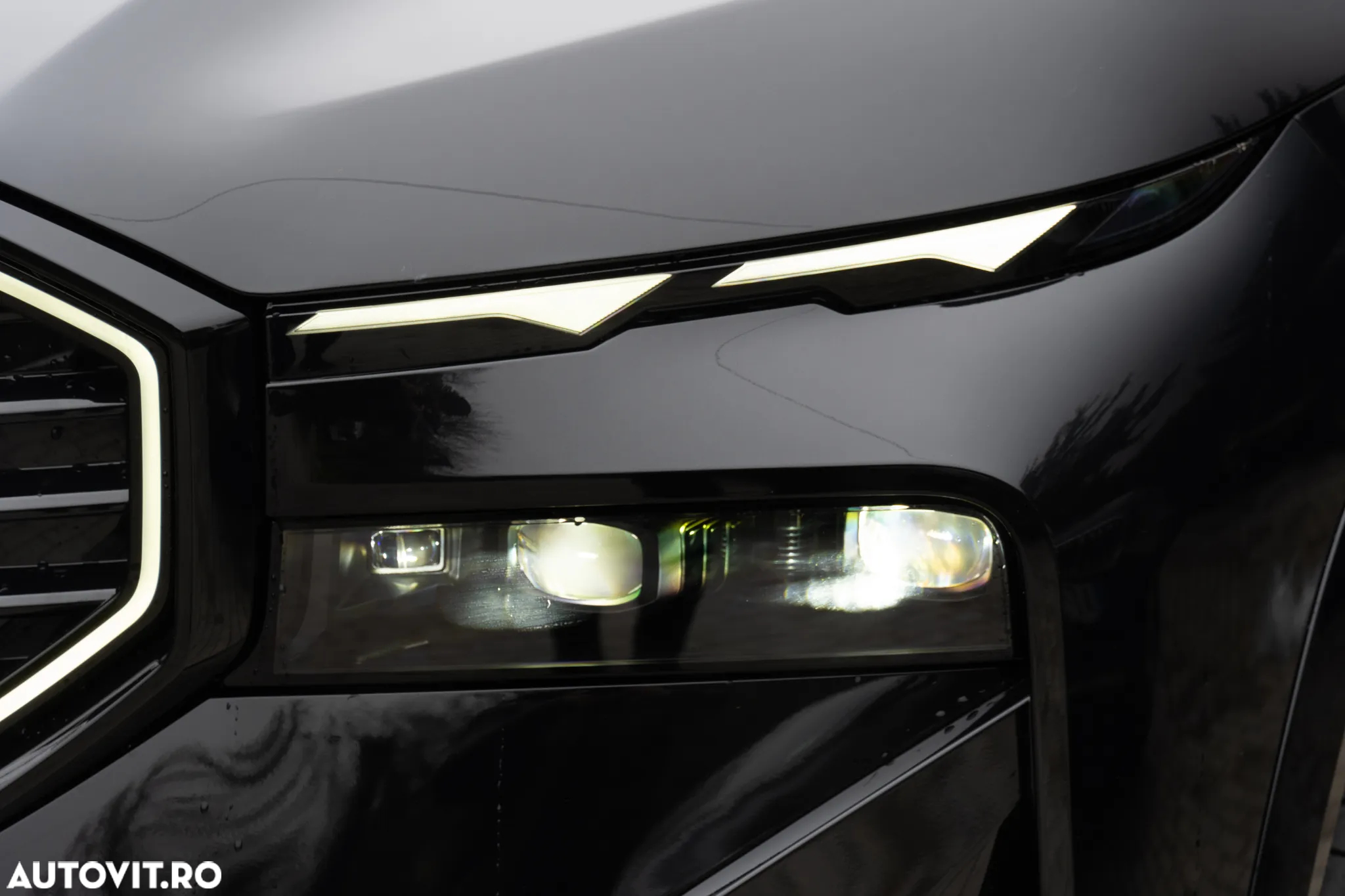 BMW XM 50e - 23